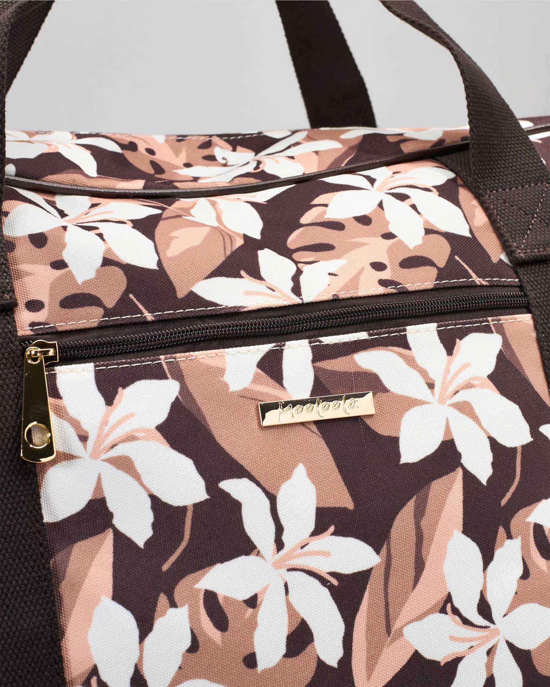 Mooloola Isla Travel Bag