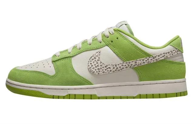 Nike Dunk Low Safari Swoosh Chlorophyll