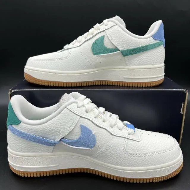 Nike WMNS Air Force 1 07 LXX Sail Mystic Green